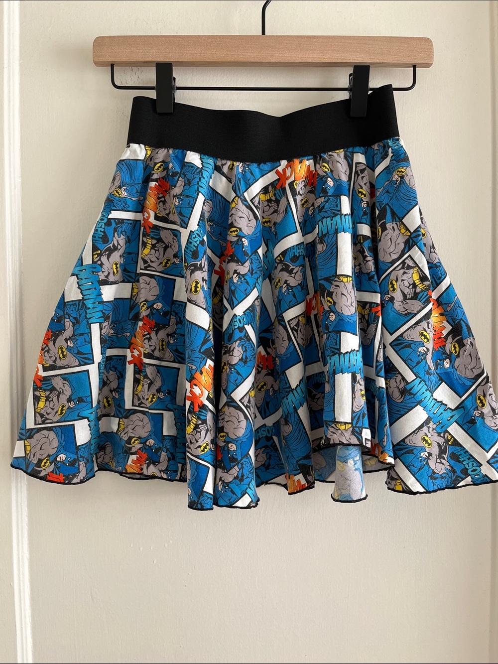 Handsewn DC Comics Batman Mini Skater Flare Circle Skirt 22” Elastic Waist - Picture 2 of 10